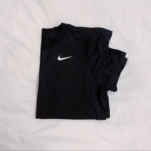 nike tshirt